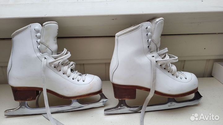Коньки фигурные Graf ace 34