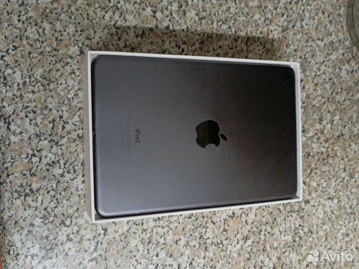 iPad mini 5 2019 64гб