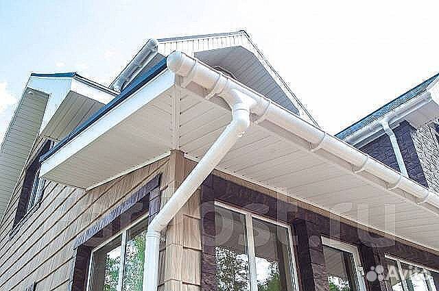 Водосточная система из металла и пластика