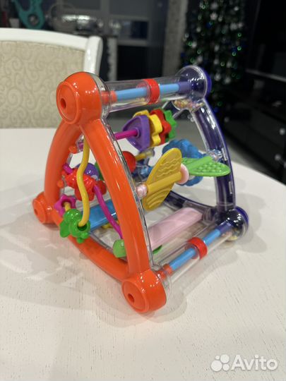 Развиваюшая игрушка