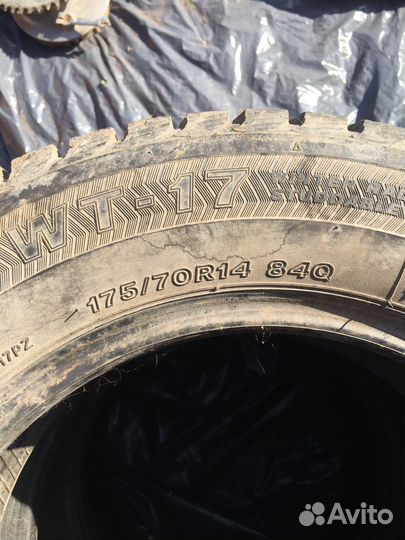 Bridgestone Winter Radial 704 175/70 R14