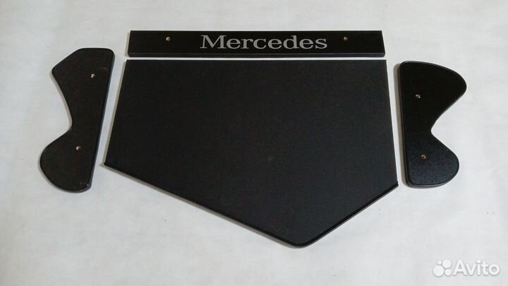 Полка (столик) на панель Mercedes Actros MP2-MP3