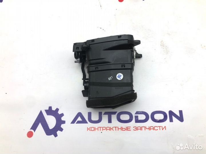 Дефлектор воздушный правый Kia Optima TF G4KJ