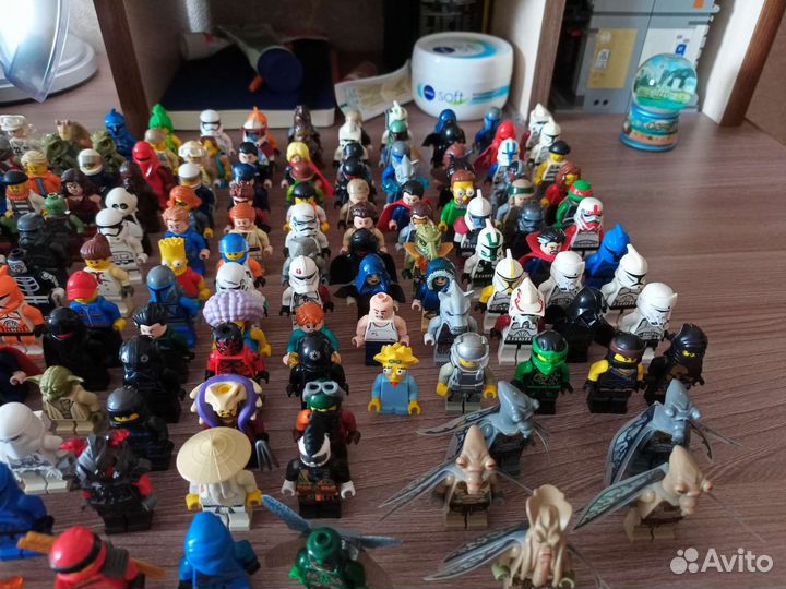 Минифигурки Lego