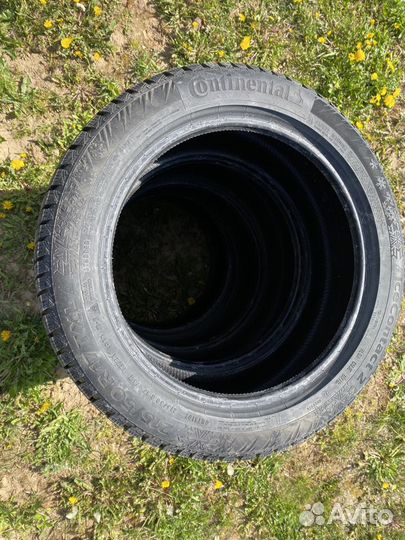 Continental IceContact 2 215/50 R17 95
