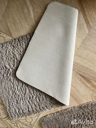 Коврики для ванной и туалета бу