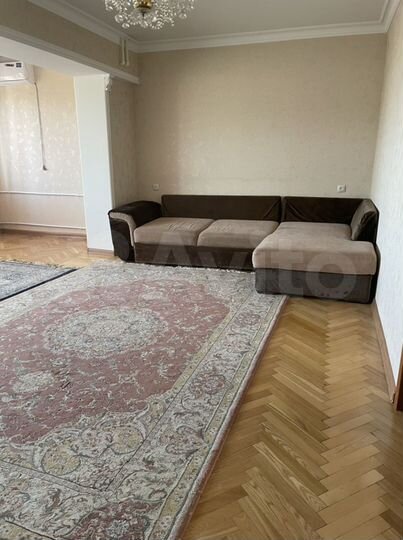 2-к. квартира, 90 м², 6/10 эт.