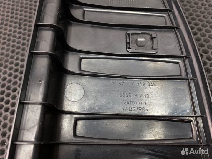 Накладка багажника Bmw X3 E83 M47D20 2.0 2006