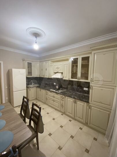 2-к. квартира, 74 м², 5/6 эт.