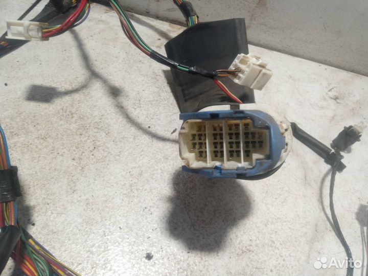 Проводка двери передней левой Mazda 6 GG 2005