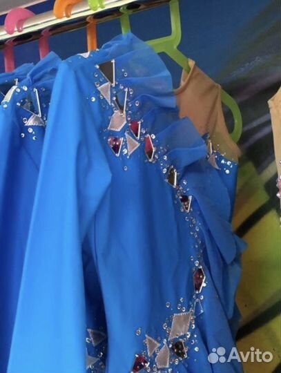 Костюм для фигурного катания