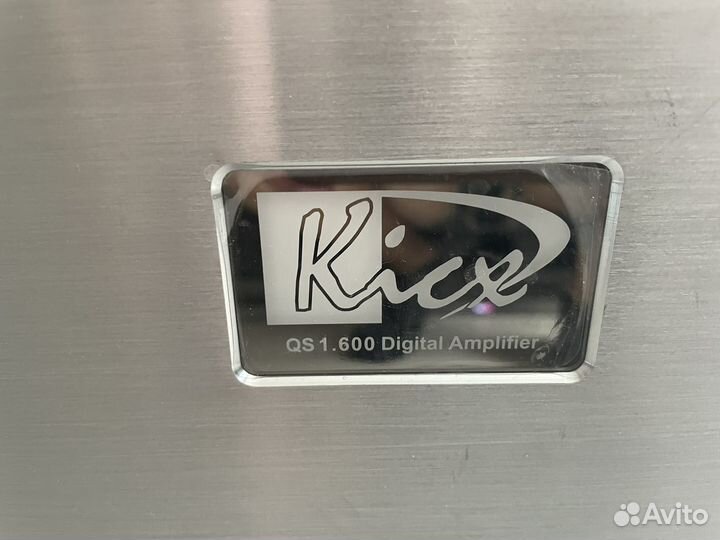 Сабвуфер и усилитель в автомобиль