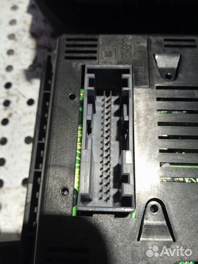 Дисплей информационный Opel Astra