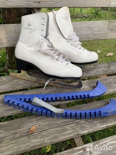 Коньки женские фигурные р.39 (на 37), бу