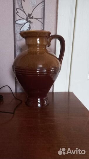Глиняный кувшин