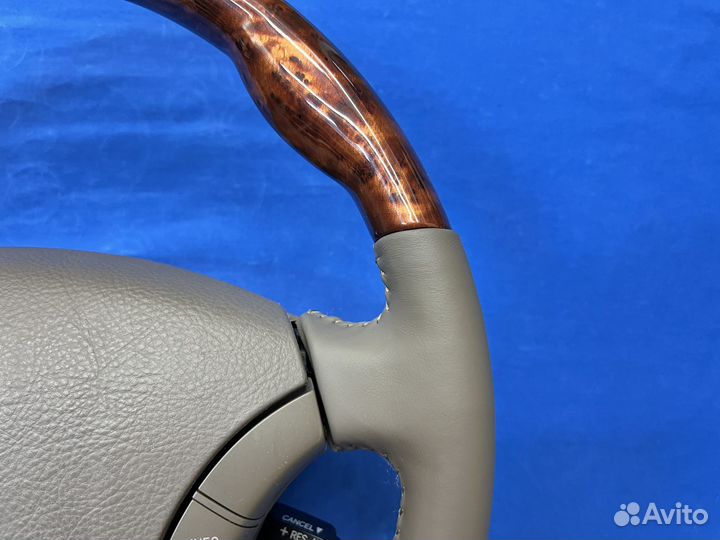 Анатомический руль с косточкой Toyota Camry 35