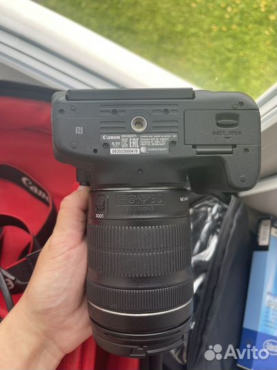 Фотоаппарат Canon EOS 750D