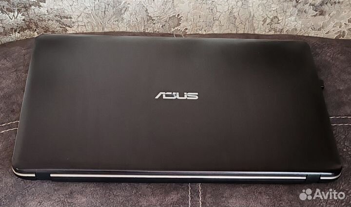 Ноутбук asus R540M