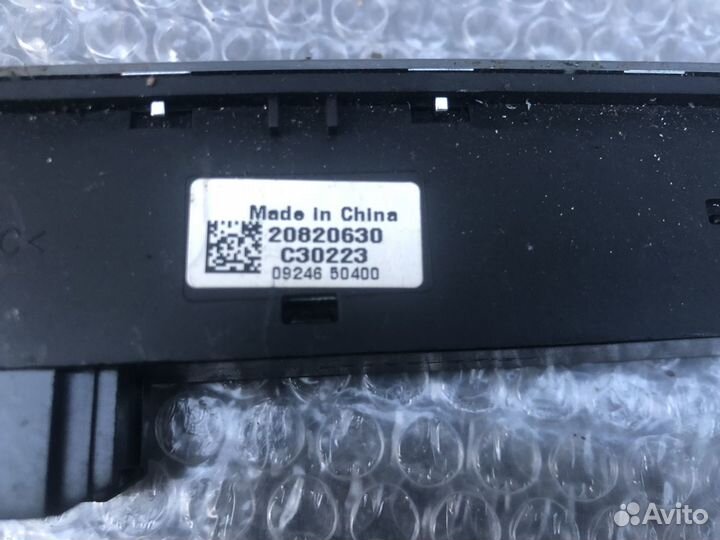 Блок кнопок Chevrolet Tahoe III 06-14