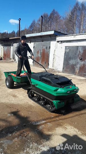 Всесезонный мотобуксировщик