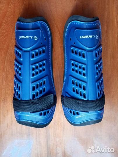 Щитки для футбола