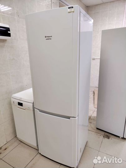 Холодильник hotpoint ariston бу