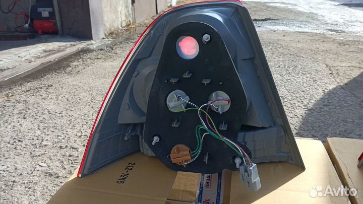 Задние фонари depo Corolla E120