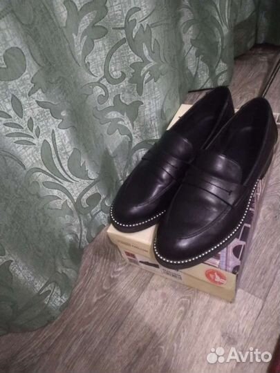 Туфли лоферы женские 38 р