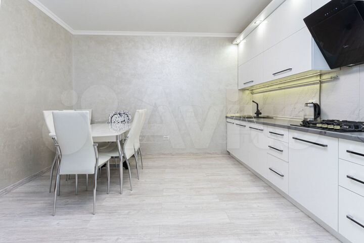 Дом 214,2 м² на участке 10 сот.