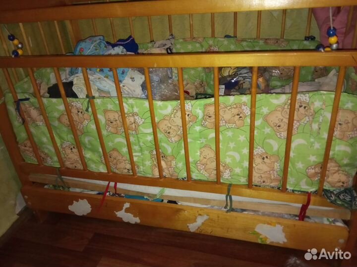 Детская кроватка
