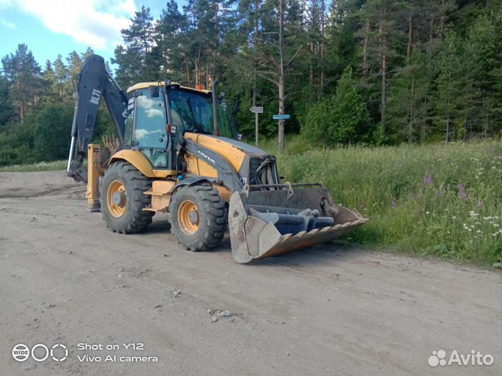 Услуги экскаватора погрузчика,самосвала Песок,Пгс