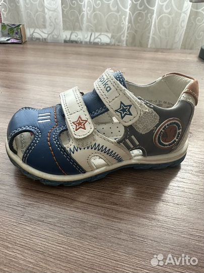 Сандали капика