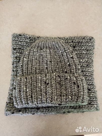 Зимний комплект шапка и снуд