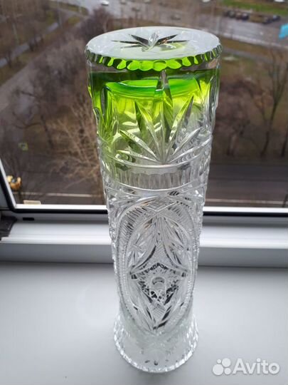 Ваза цветной хрусталь СССР Красный Гигант