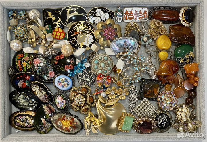 Винтажные броши от 1950 года и редкие значки СССР