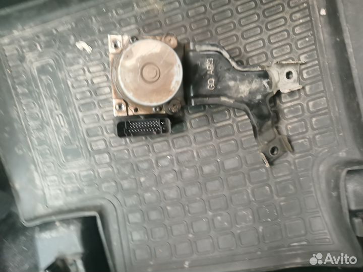 Блок ABS Kia ceed JD 2012-2018 58920-А2130