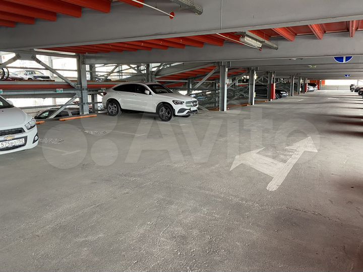 Машиноместо, 14 м²