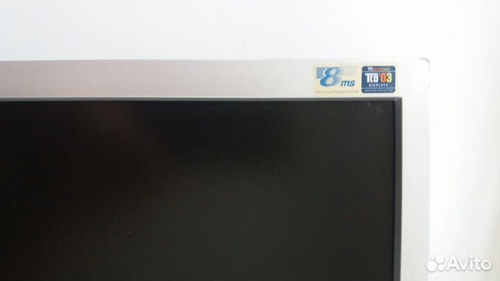 Монитор LG flatron L1750U
