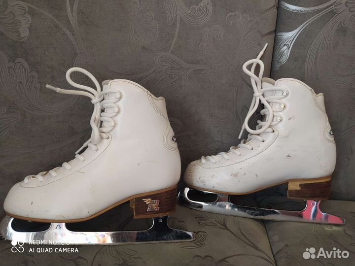 Коньки для фигурного катания risport Lux 210