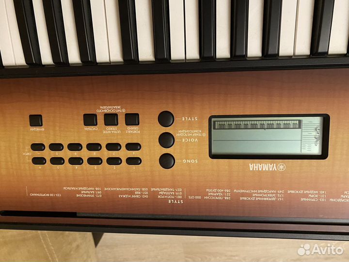 Синтезатор yamaha PSR-E360MA
