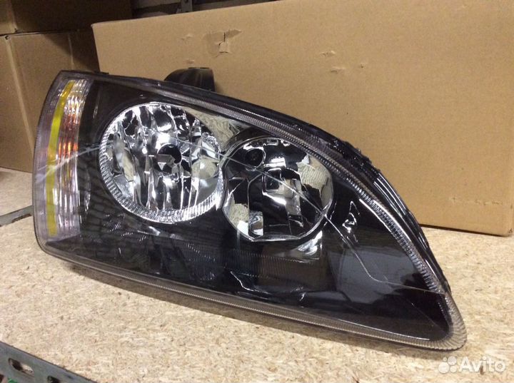 Форд Фокус 2 дорест фара черная новая