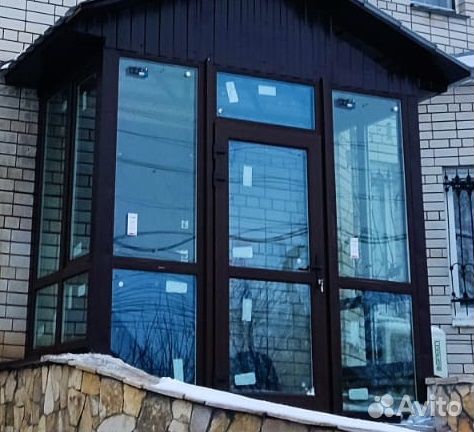 Пластиковые двери