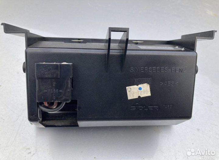 Пепельница Mercedes 202 c36amg оригинал