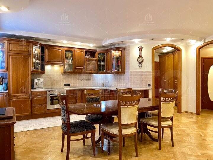 3-к. квартира, 86,2 м², 4/4 эт.