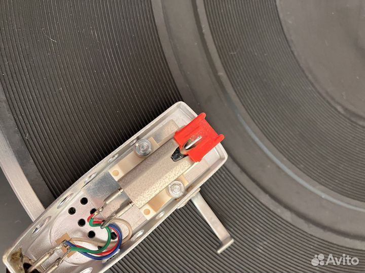 Проигрыватель винила hitachi Lo -D ps -18