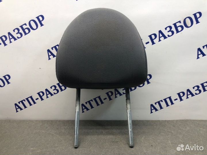 Подголовник передний правый Nissan Almera N16