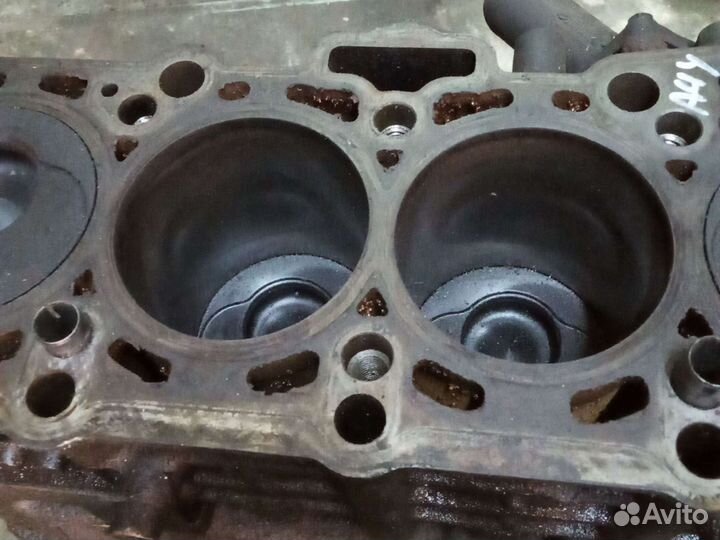 Блок двигателя AUY VW Sharan 1.9 TDI