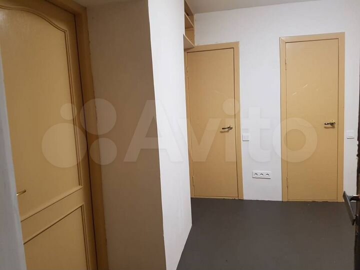 Комната 13 м² в 3-к., 2/5 эт.