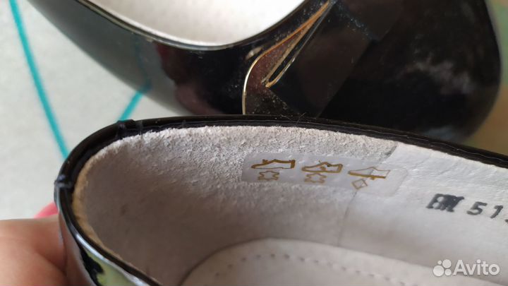 Туфли для девочки нов., кожаные, лакированные, 36
