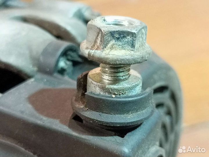 Генератор Geely Emgrand Ec7 2012